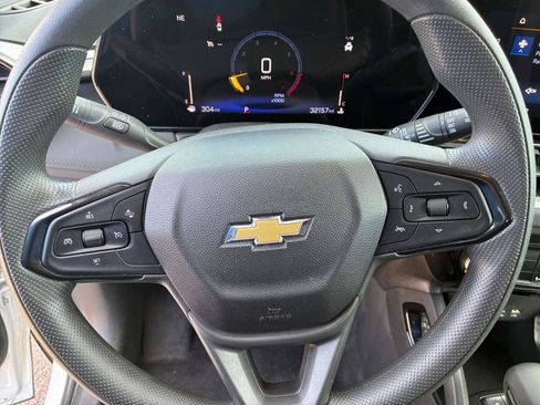 Used 2025 Chevrolet TrailBlazer LT image 27