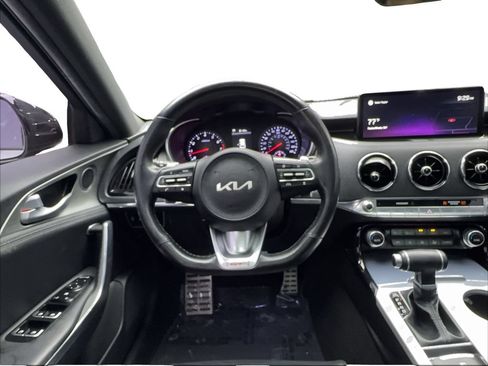 Used 2022 Kia Stinger GT1 RWD image 37