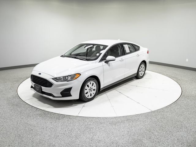 Used 2020 Ford Fusion S FWD image 30