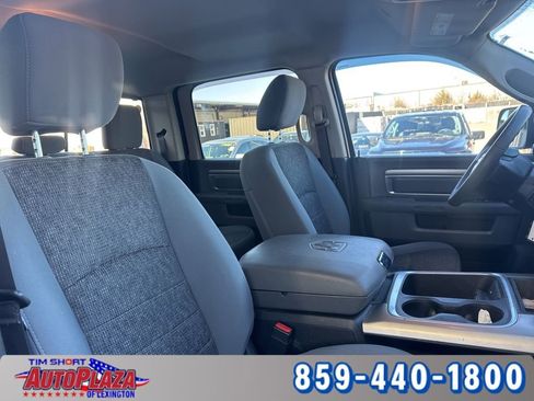 Used 2018 RAM 3500 SLT image 17