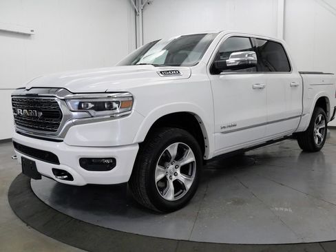 Used 2024 RAM 1500 Limited AWD/4WD image 3