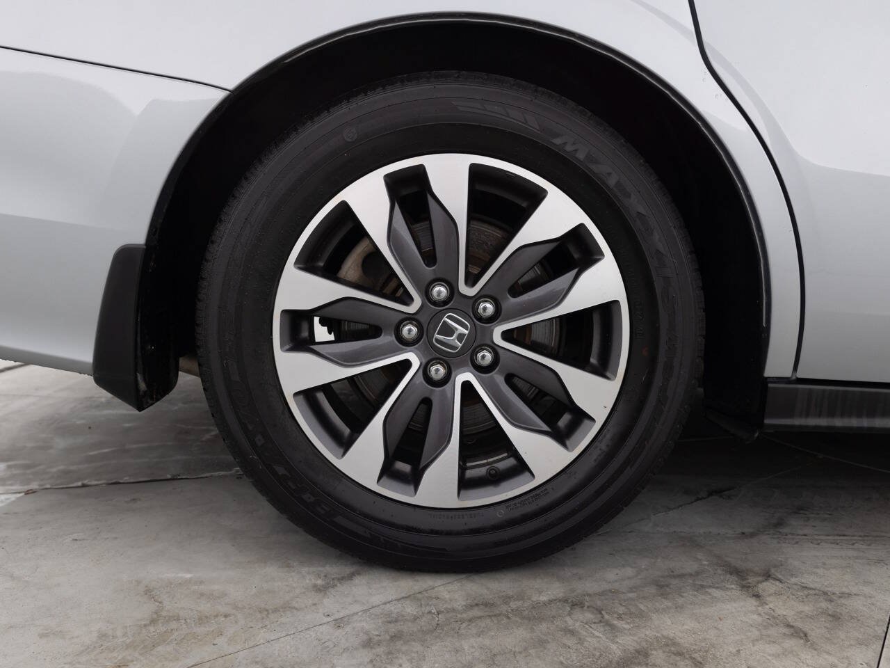 Used 2021 Honda Odyssey EX-L image 19