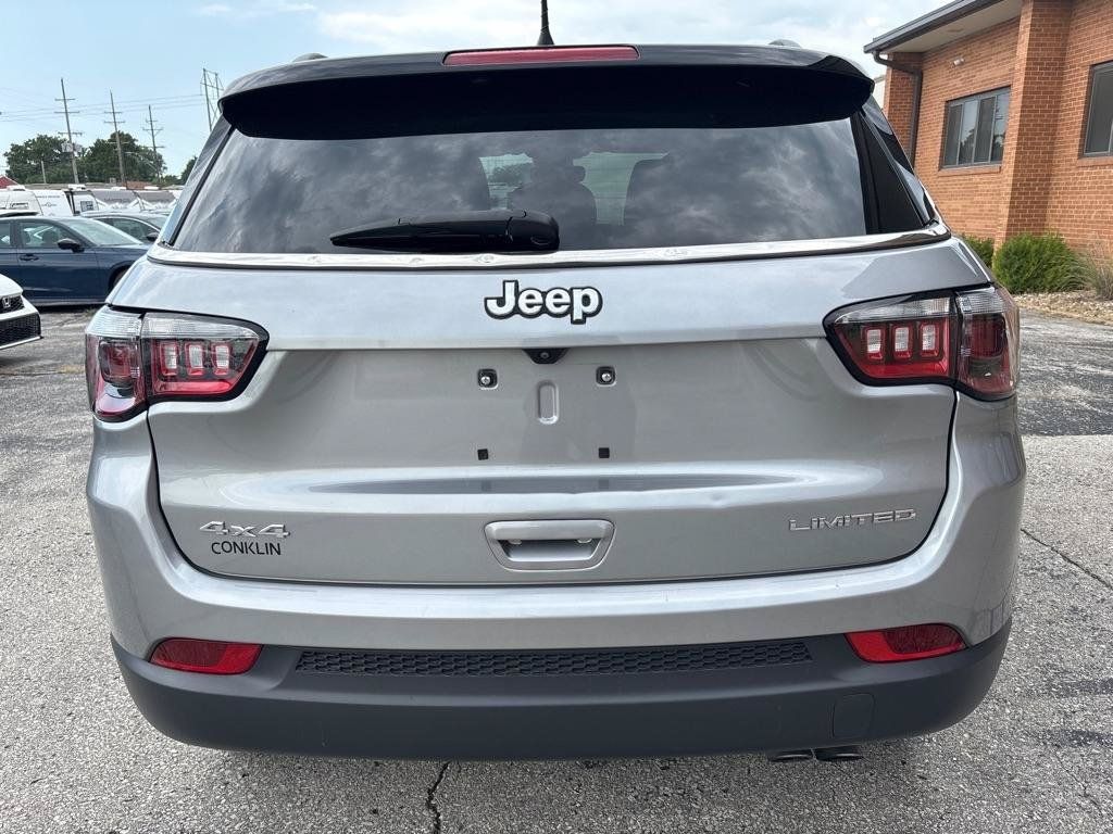 Used 2022 Jeep Compass Limited AWD/4WD image 16