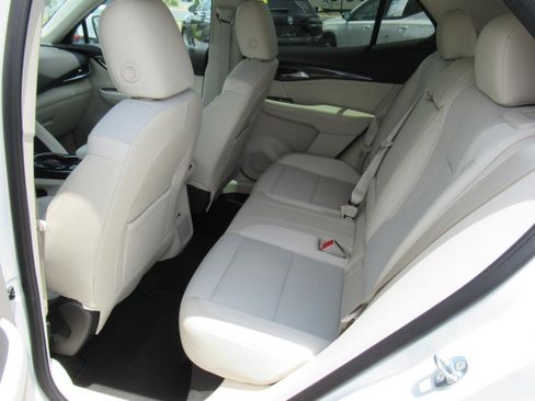 Used 2023 Buick Envision Preferred AWD/4WD image 27