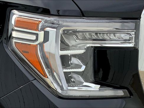 Used 2020 GMC Sierra 1500 SLT image 27