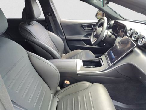 Used 2024 Mercedes-Benz C 300 4MATIC Sedan image 20