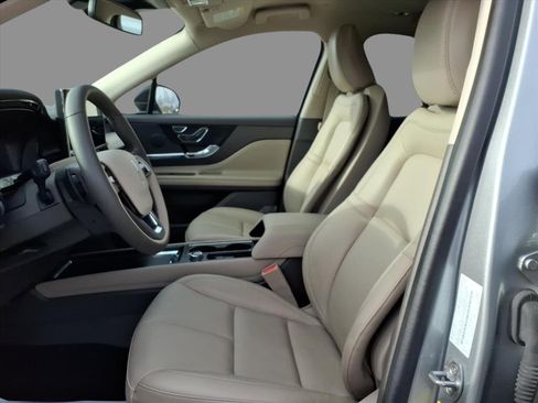 Certified 2024 Lincoln Corsair FWD image 20