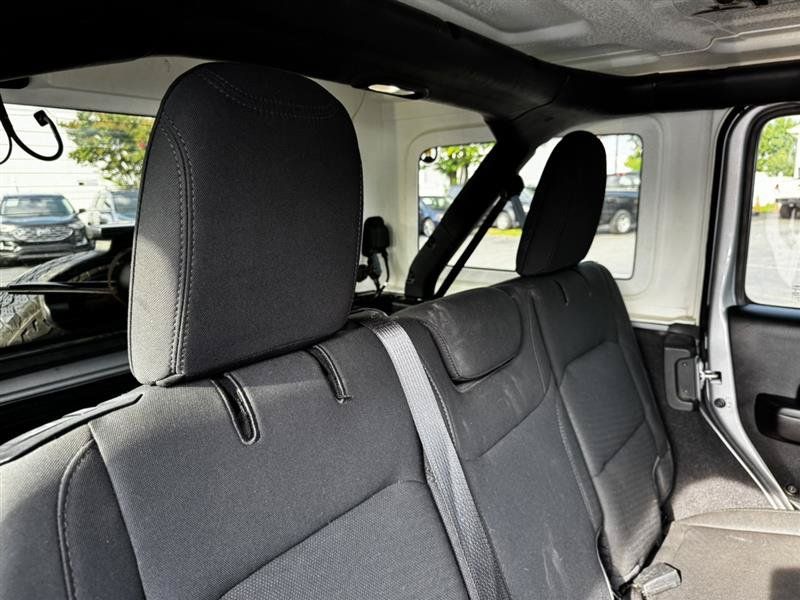Used 2021 Jeep Wrangler Unlimited Sport AWD/4WD image 11