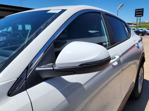 New 2026 Buick Envista Preferred w/ Convenience I Package FWD image 12