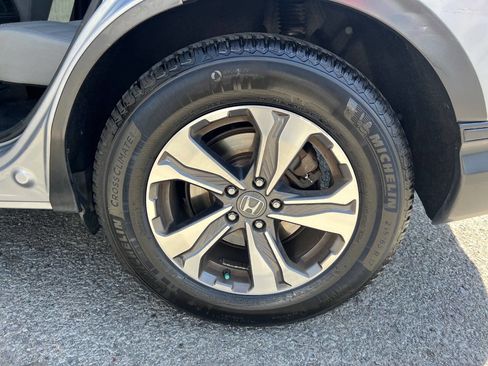Used 2017 Honda CR-V LX image 22