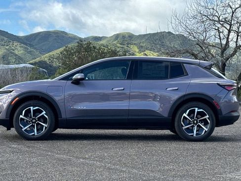 New 2026 Chevrolet Equinox EV LT image 7