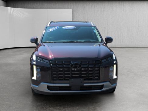 Used 2024 Hyundai Palisade Limited AWD/4WD image 2