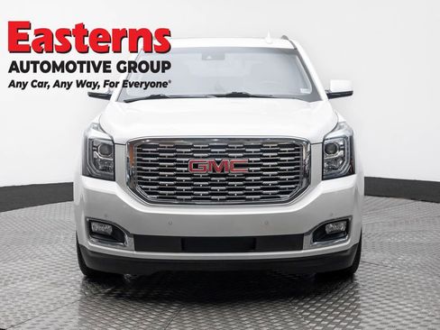 Used 2020 GMC Yukon Denali w/ Denali Ultimate Package image 2