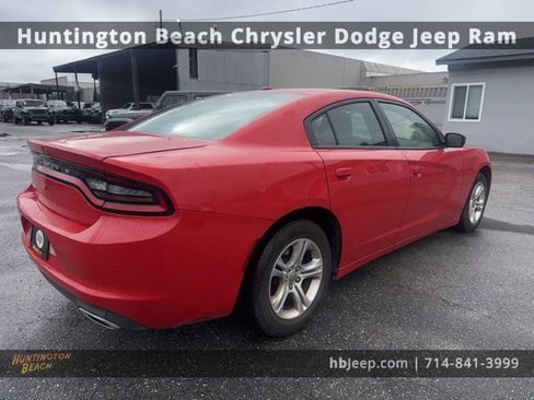 Used 2022 Dodge Charger SXT image 5