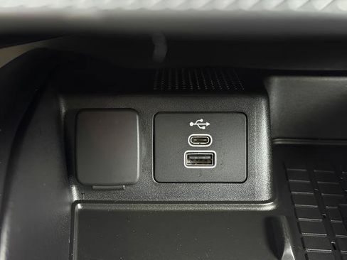 Used 2025 Ford Bronco Sport Outer Banks w/ Outer Banks Tech Package+ AWD/4WD image 17