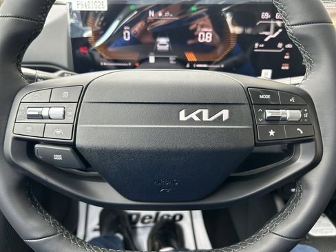 New 2026 Kia K4 EX FWD image 21