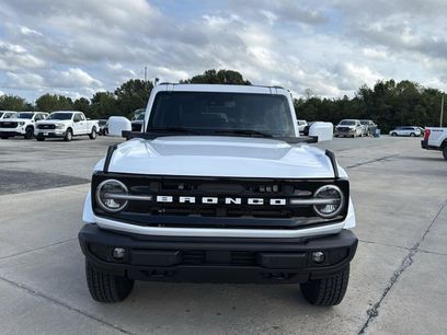 New 2026 Ford Bronco Outer Banks
