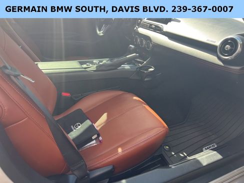 Used 2023 MAZDA MX-5 Miata Grand Touring image 25