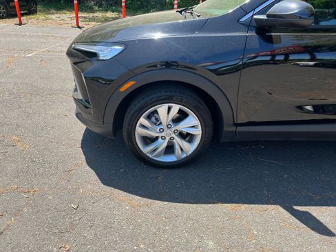 Used 2025 Buick Encore GX Preferred image 29