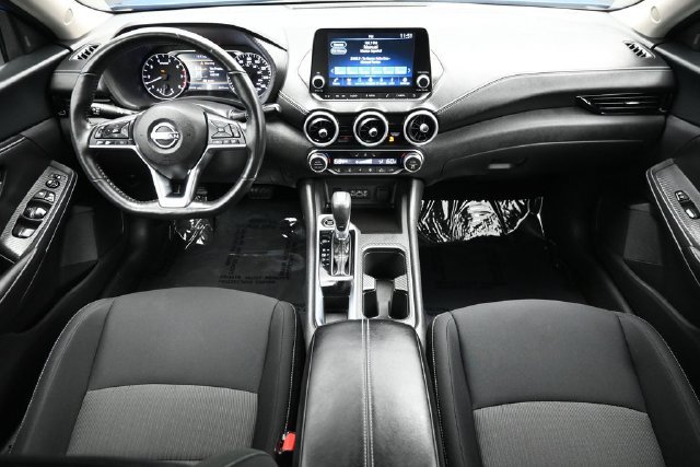 Used 2025 Nissan Sentra SV w/ All-Weather Package FWD image 11