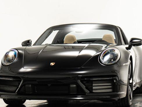 Used 2024 Porsche 911 Targa 4S AWD/4WD image 5