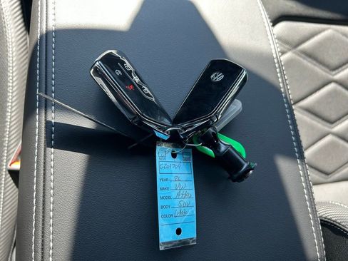 New 2026 Volkswagen Atlas Cross Sport SE image 64