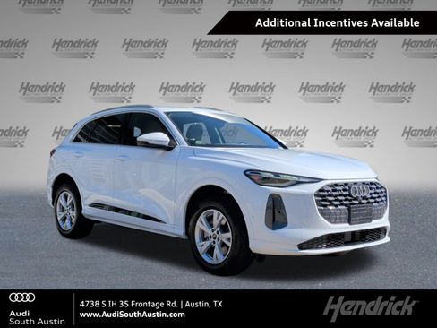 New 2025 Audi Q5 Premium image 1