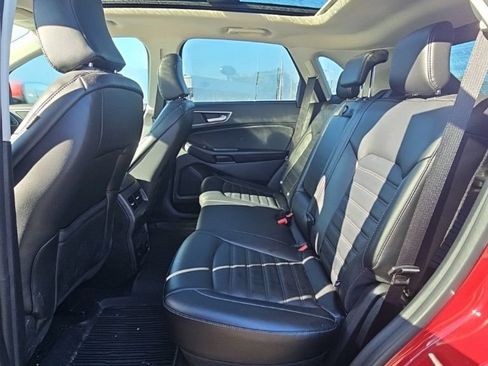 Used 2024 Ford Edge SEL w/ Convenience Package AWD/4WD image 12