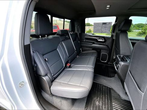 Used 2025 Chevrolet Silverado 1500 LTZ w/ Z71 Off-Road Package AWD/4WD image 28