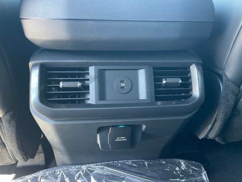 New 2026 Ford F150 Lariat w/ Equipment Group 501A Mid AWD/4WD image 24