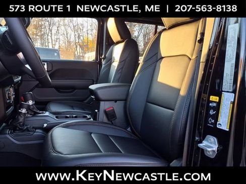 New 2026 Jeep Wrangler Unlimited Sahara AWD/4WD image 13