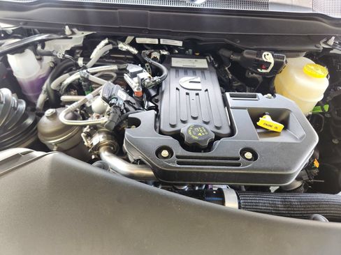 New 2026 RAM 3500 Tradesman AWD/4WD image 26