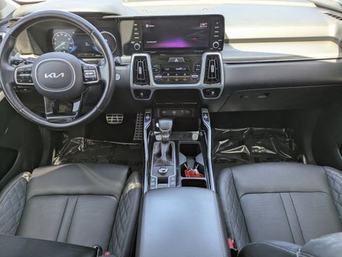 Used 2022 Kia Sorento SX FWD image 16