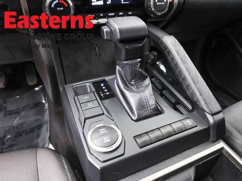 Used 2024 Toyota Tacoma SR5 RWD image 13