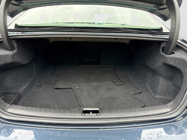 Certified 2025 Volvo S60 B5 Plus AWD/4WD image 25