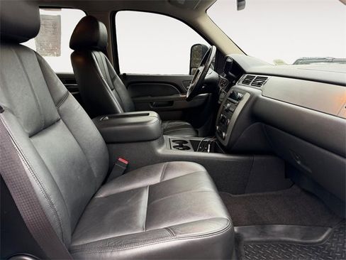 Used 2012 Chevrolet Silverado 2500 LTZ w/ Suspension Package, Off-Road image 15