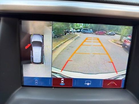 Used 2017 GMC Acadia Denali w/ Technology Package AWD/4WD image 21