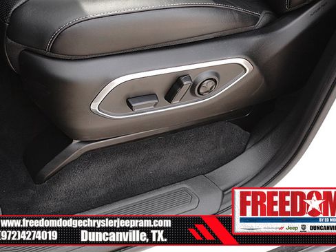 New 2026 Jeep Grand Wagoneer 2WD w/ Premium Group I image 37