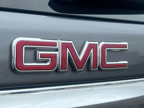 Used 2018 GMC Terrain SLT w/ Preferred Package FWD image 12