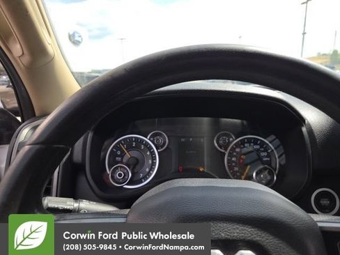 Used 2019 RAM 2500 Tradesman w/ Chrome Appearance Group AWD/4WD image 23