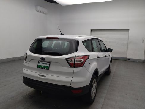 Used 2017 Ford Escape S image 9