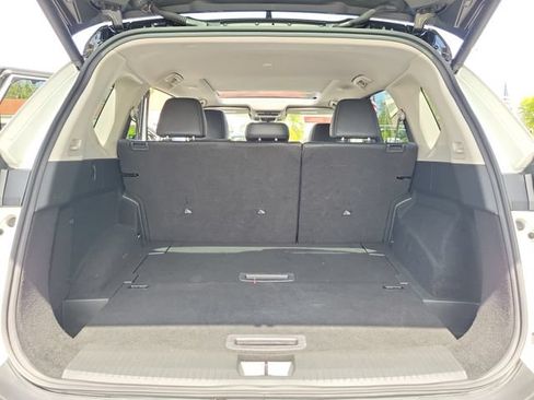Used 2023 Nissan Rogue SL w/ SL Premium Package AWD/4WD image 10