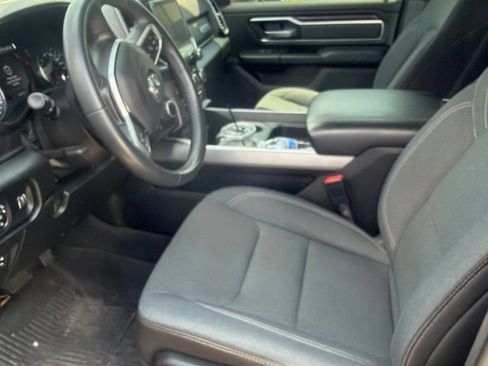 Used 2022 RAM 1500 Big Horn AWD/4WD image 5
