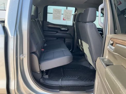 Used 2024 Chevrolet Silverado 1500 RST image 29