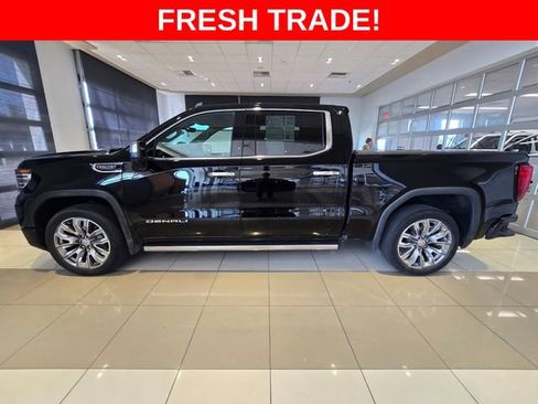 Used 2023 GMC Sierra 1500 Denali w/ Denali Reserve Package AWD/4WD image 2