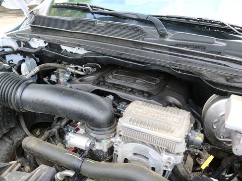 Used 2024 RAM 1500 Limited image 11