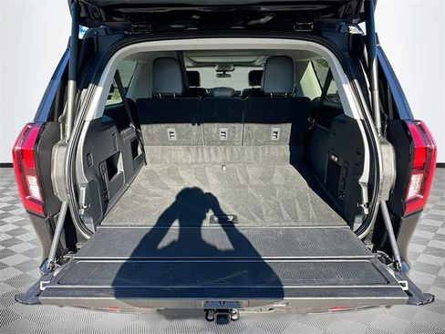 Used 2025 Ford Expedition Max Active image 27