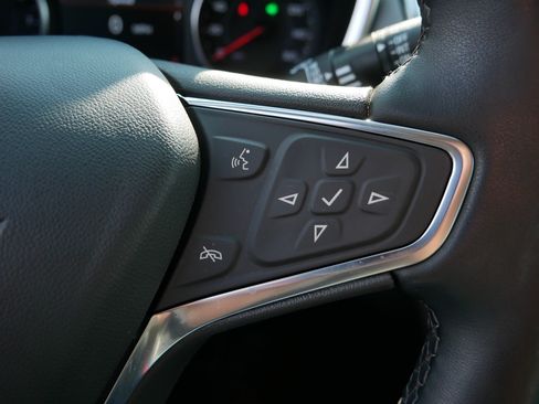 Used 2024 Chevrolet Equinox LT AWD/4WD image 25