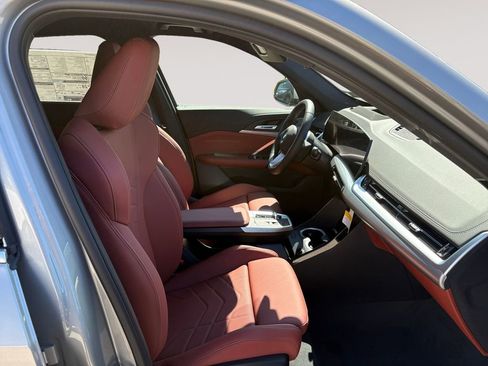 New 2026 BMW X1 xDrive28i w/ Technology Package image 15