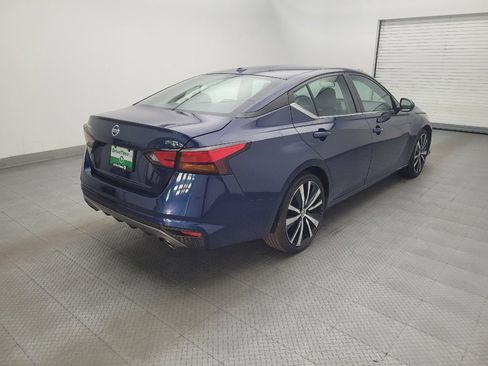 Used 2021 Nissan Altima 2.5 SR FWD image 9